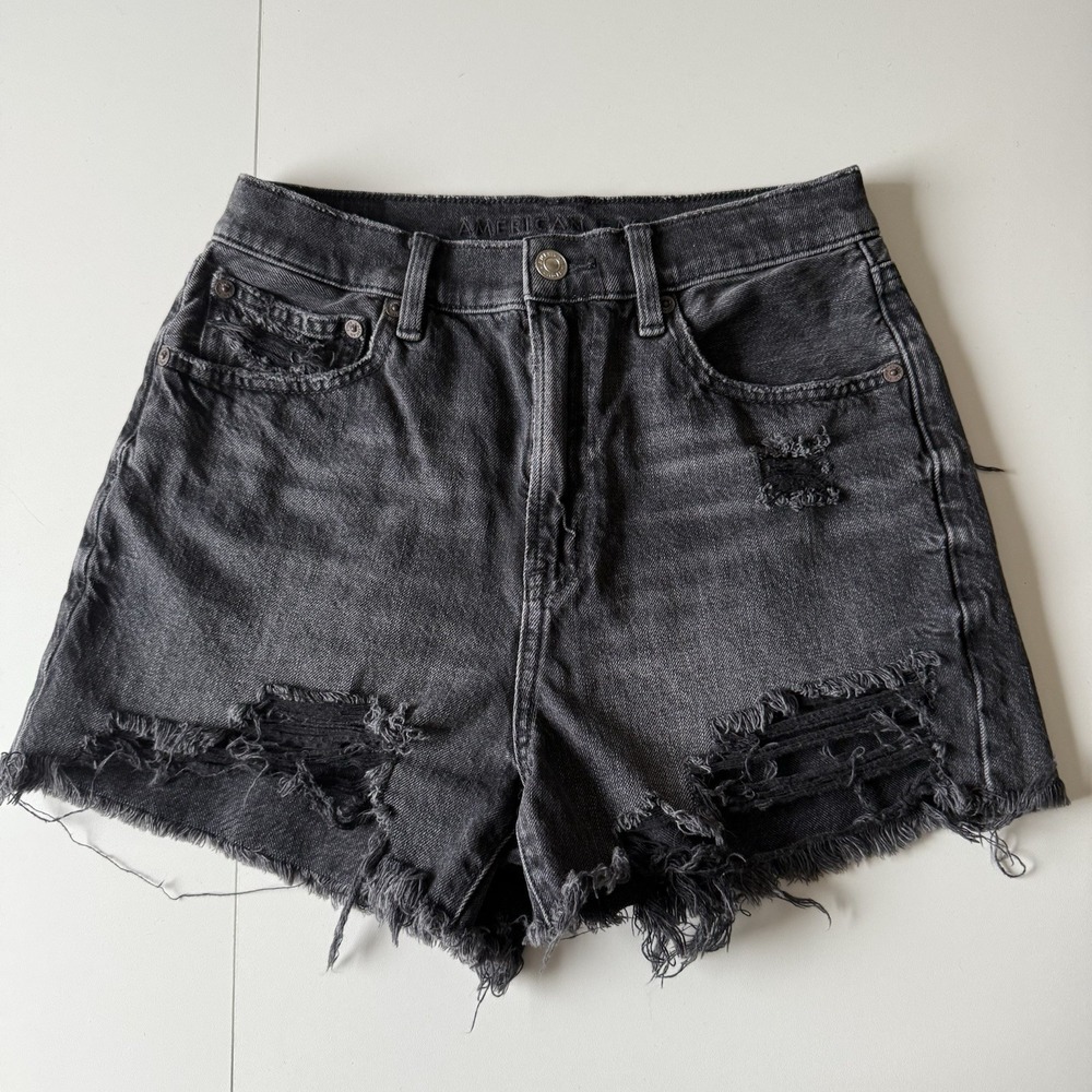 American Eagle Outfitters Women's‎ Distressed Black Shorts Size 2
